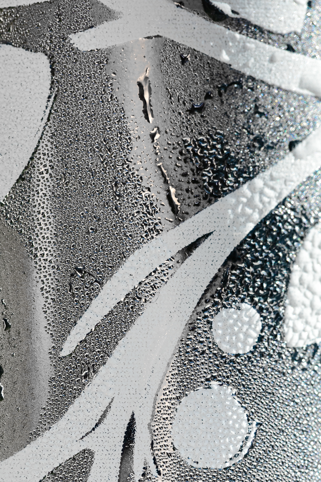 Macro shot of condensation on the ULTIMATÉ can